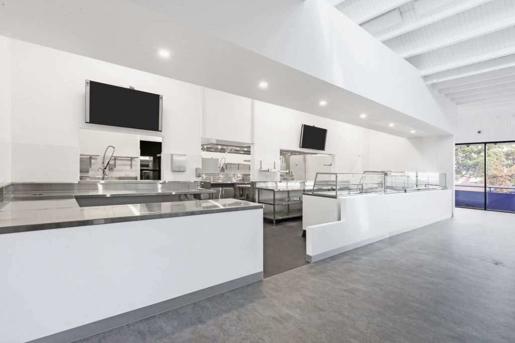 image presents LBCC Cafeteria